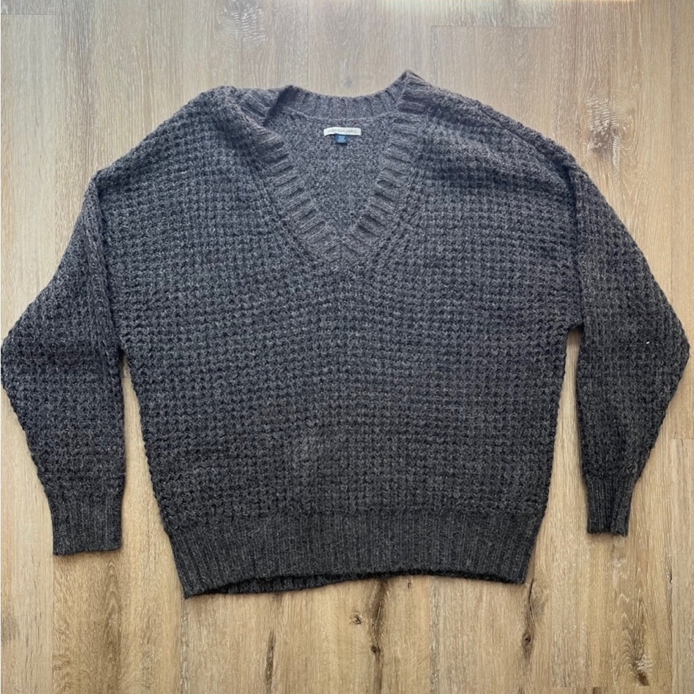 American Eagle Oversized v-neck sweater